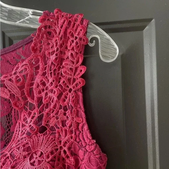 Dark Pink Lace Sleeveless Floral Dress Womens Size Medium Great For Parties - Picture 4 of 11
